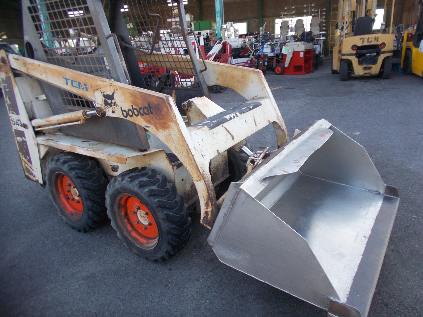 TCM　 ホイルローダーボブキャット　543