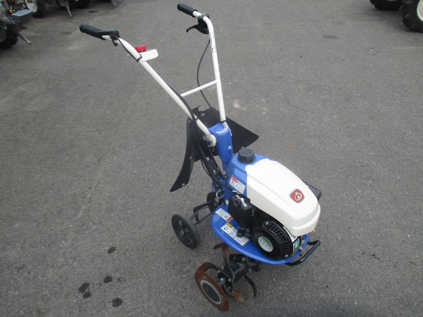 イセキ　中古　管理機　KM27-BDH