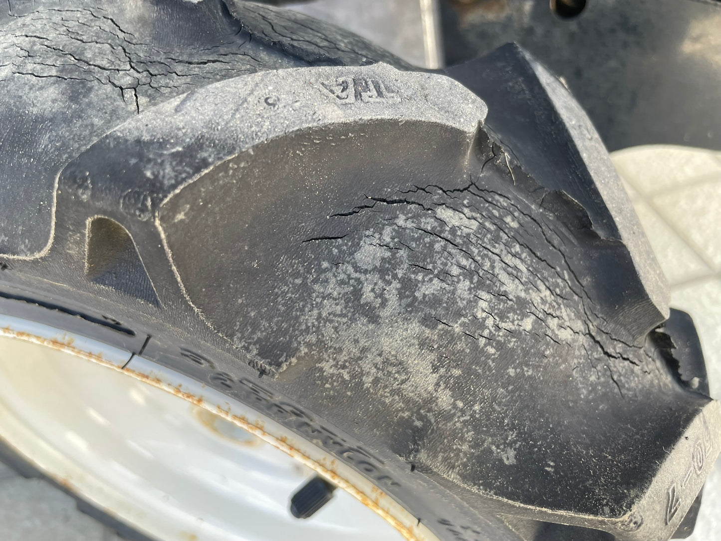 イセキ　中古　管理機　KCR53-HX