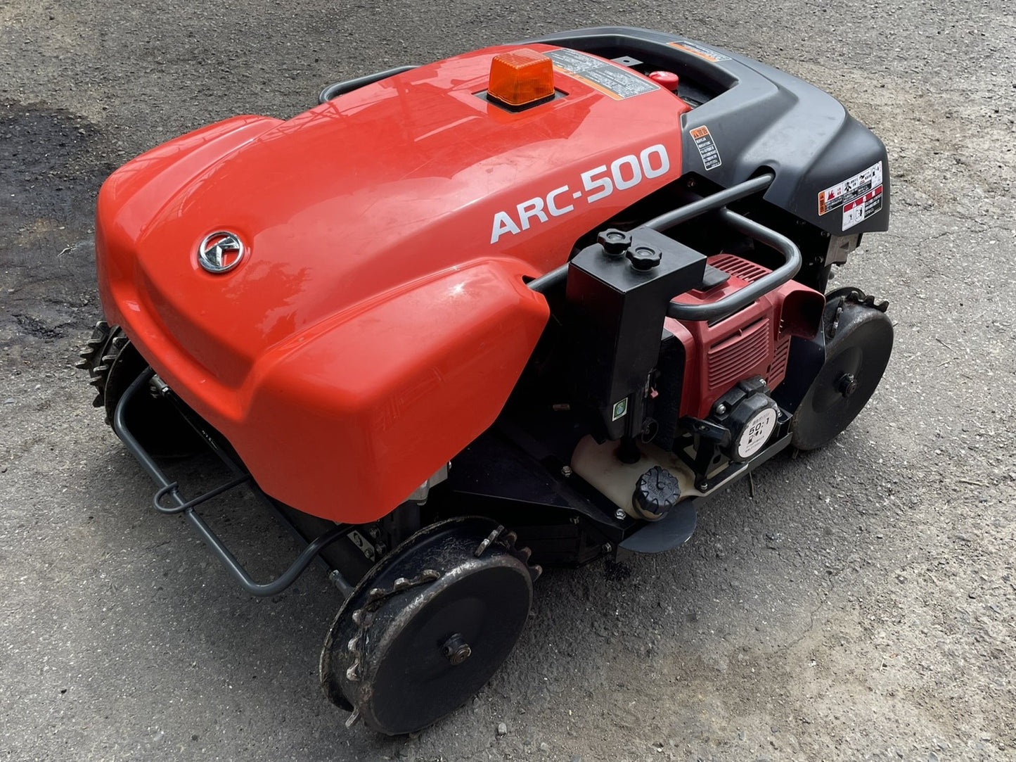 クボタ　中古　ラジコン草刈機　65時間　ARC-500