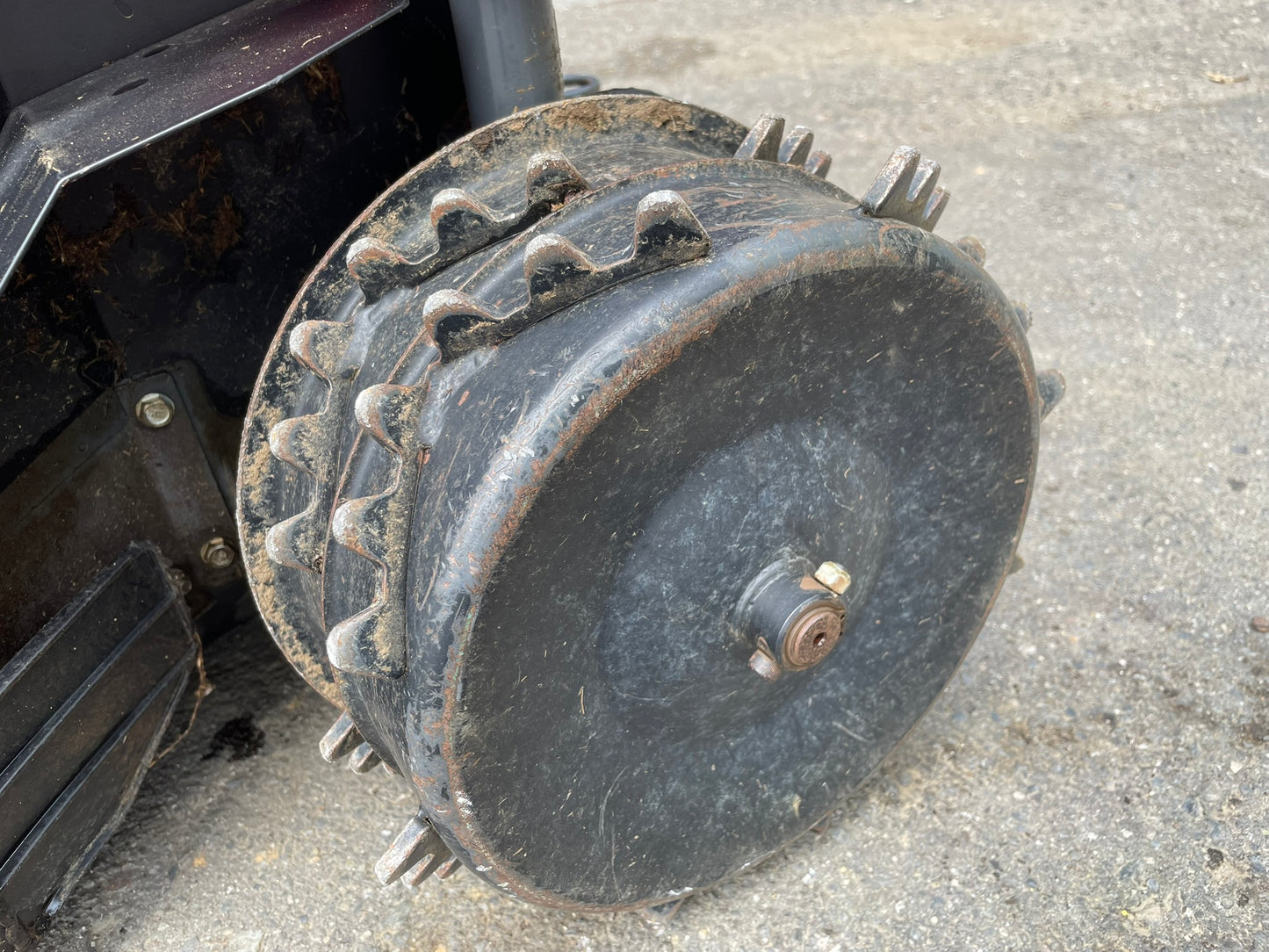 クボタ　中古　ラジコン草刈機　65時間　ARC-500