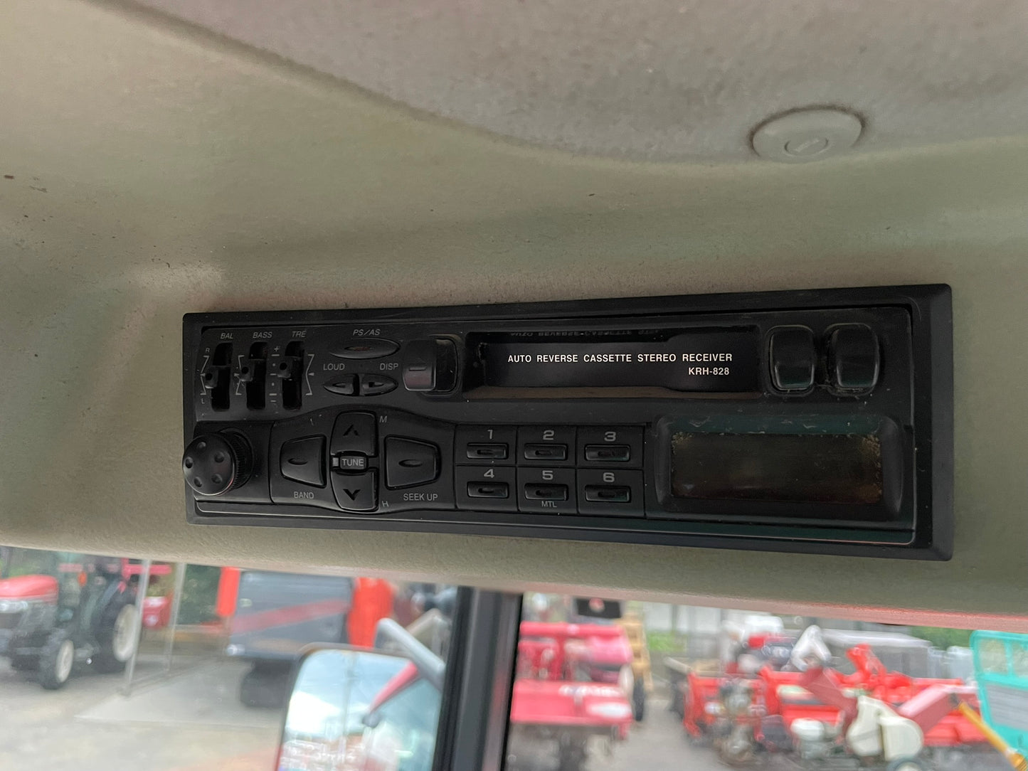 日立(クボタ)　中古　トラクター　30馬力　キャビン　NTX30(KL30)