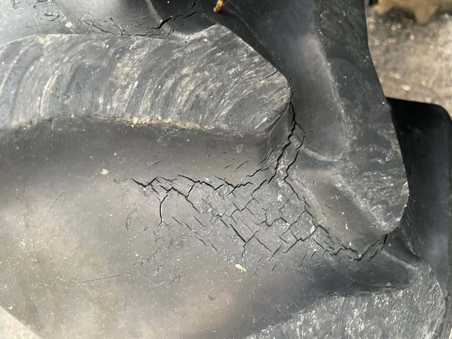 共立　中古　スピードスプレーヤー　1000L　SSV-1081FS