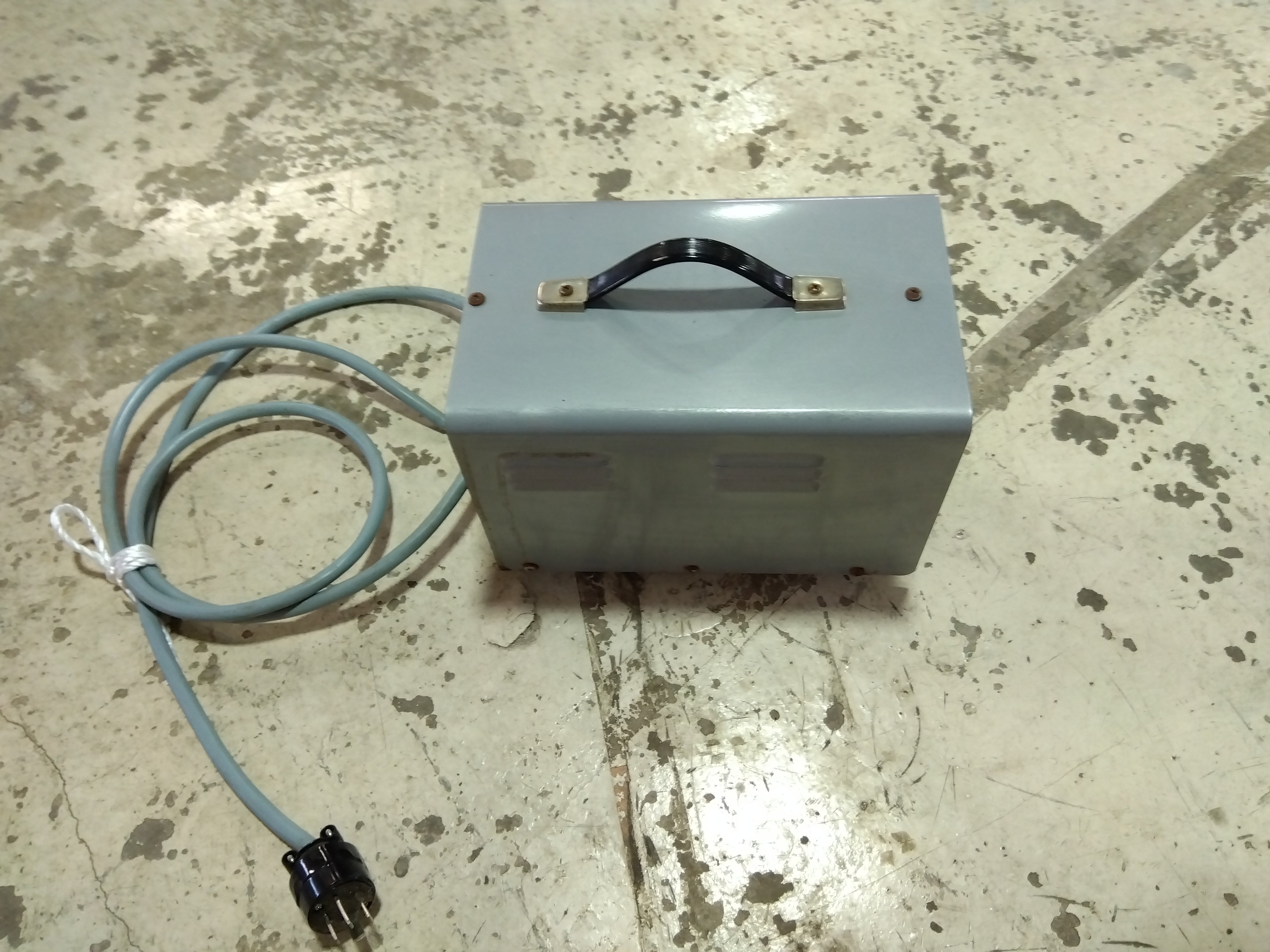 イクラ ポータブルトランス PT-30T 「山形店」 – 農キング