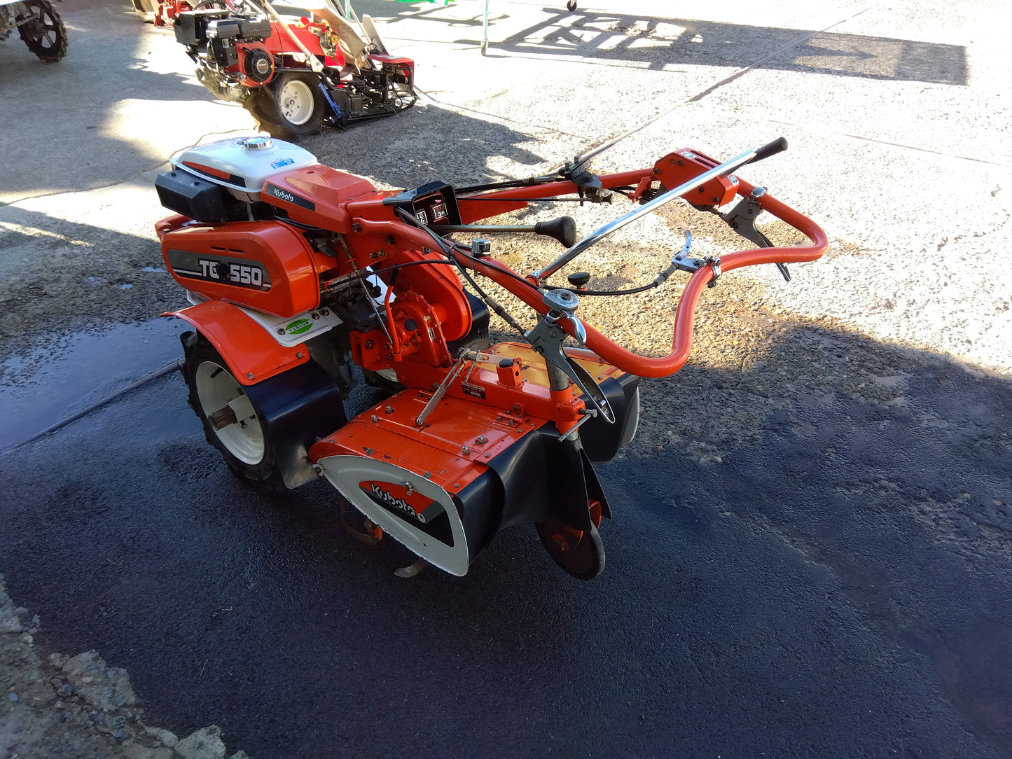 クボタ　中古　耕耘機　TG550