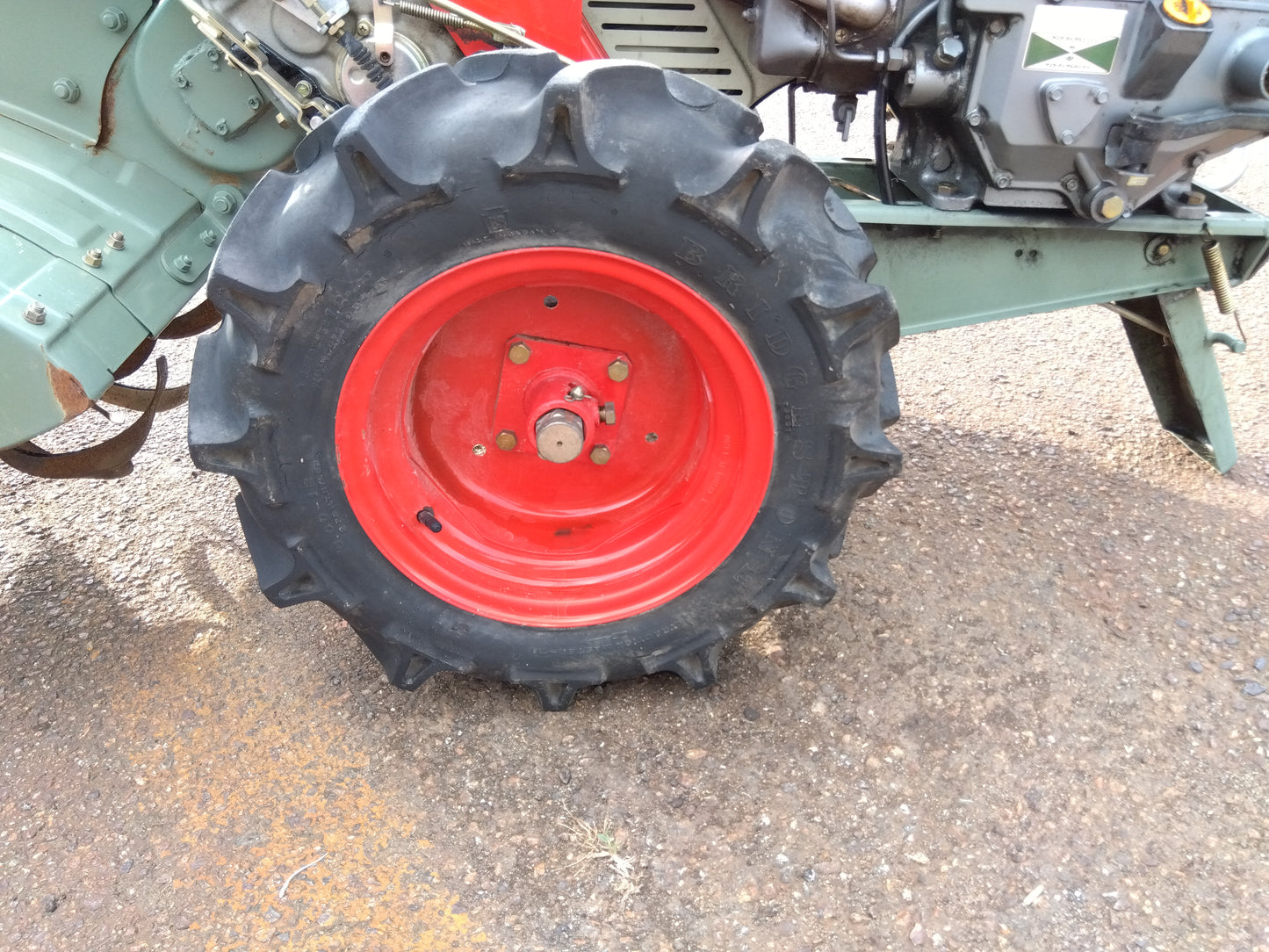 ヤンマー　耕耘機　　YHC700　　　　　　　　　　　「山形店」