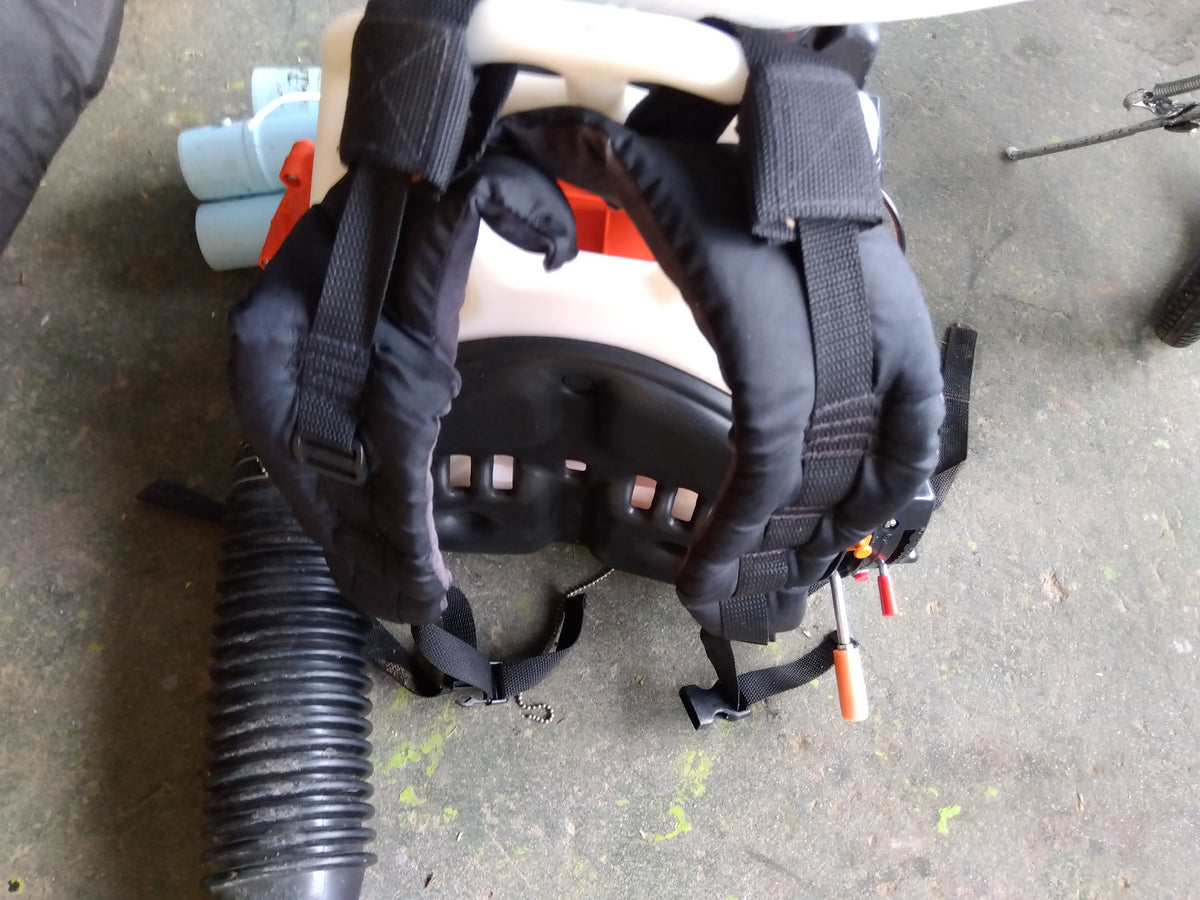 共立 中古 動力散布機 DME605G – 農キング