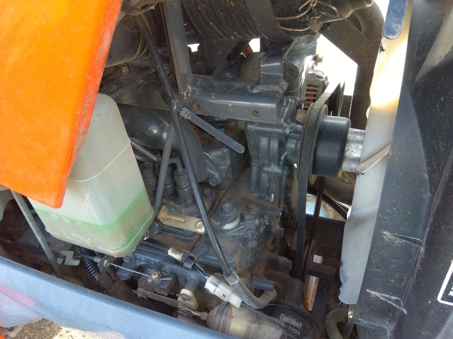 クボタ　中古トラクタ－  T240  山形店