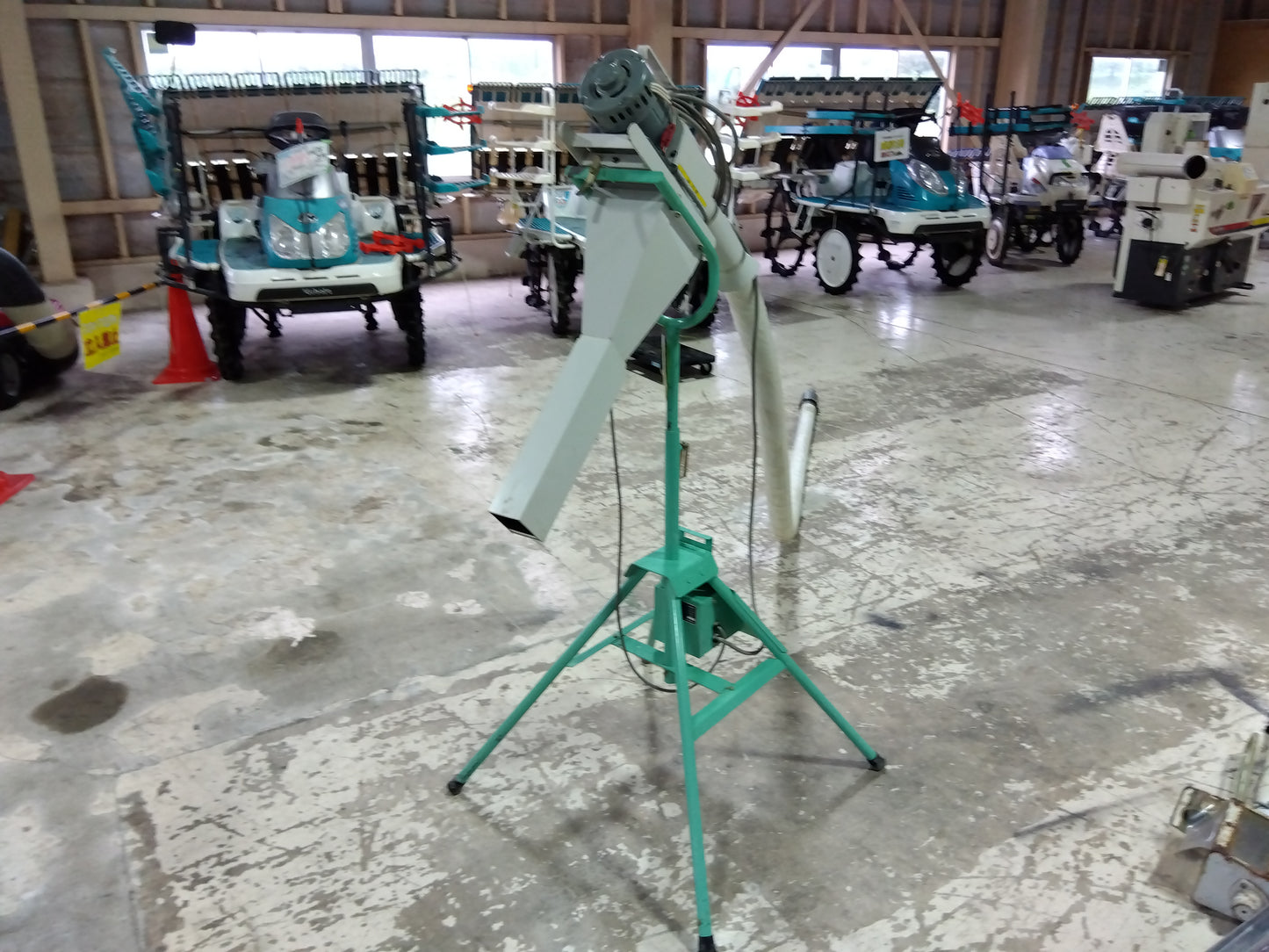 斎藤農機　　　穀物搬送機　BS-401　　　　　　「山形店」