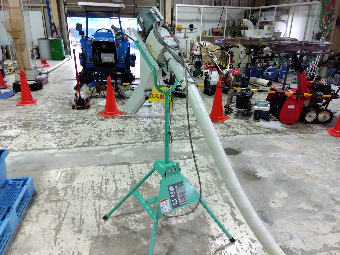 斎藤農機　　　穀物搬送機　BS-401　　　　　　「山形店」