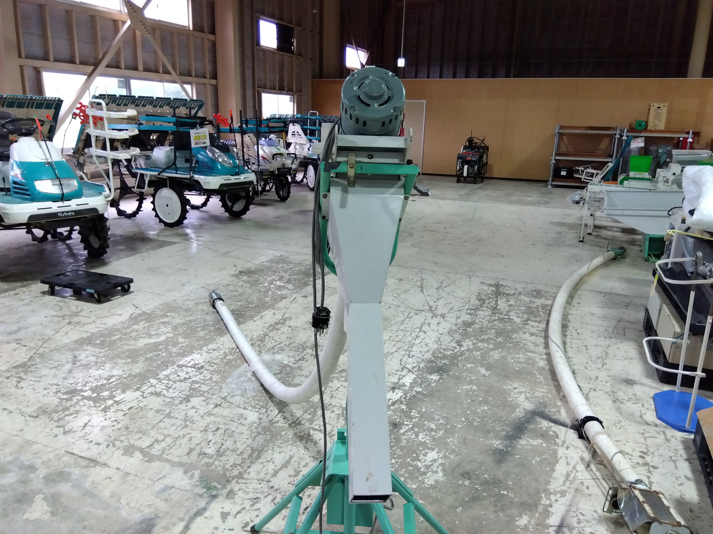 斎藤農機　　　穀物搬送機　BS-401　　　　　　「山形店」