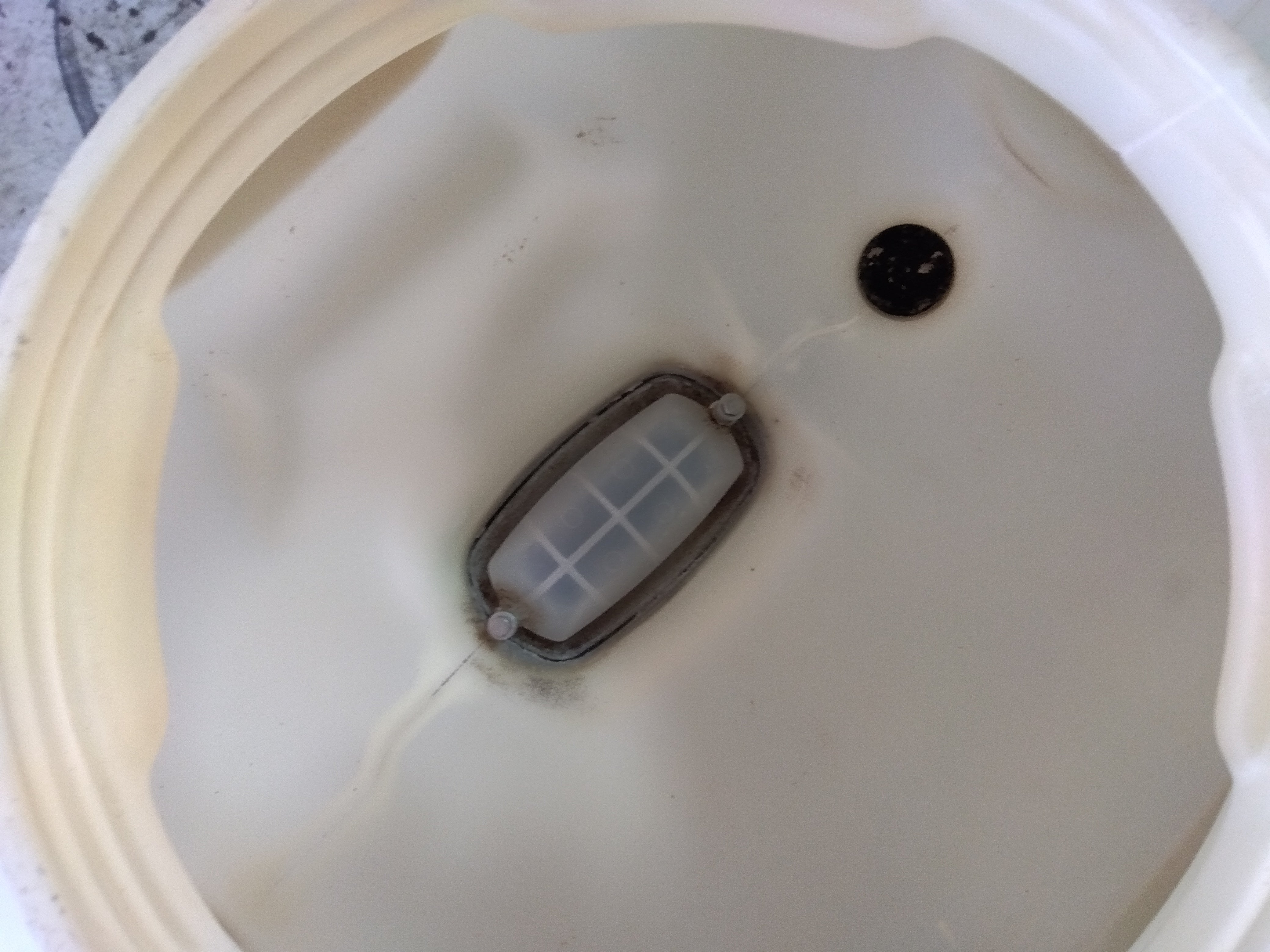 丸山 中古動力散布機 MDJ61G-26 – 農キング