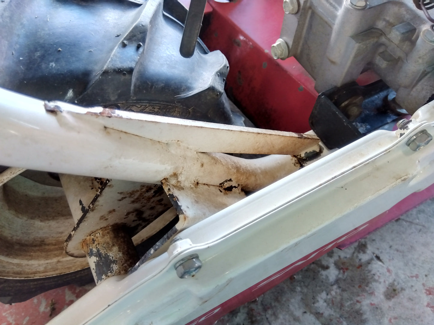 サイトー　中古　畦草刈機　SGC-Q60