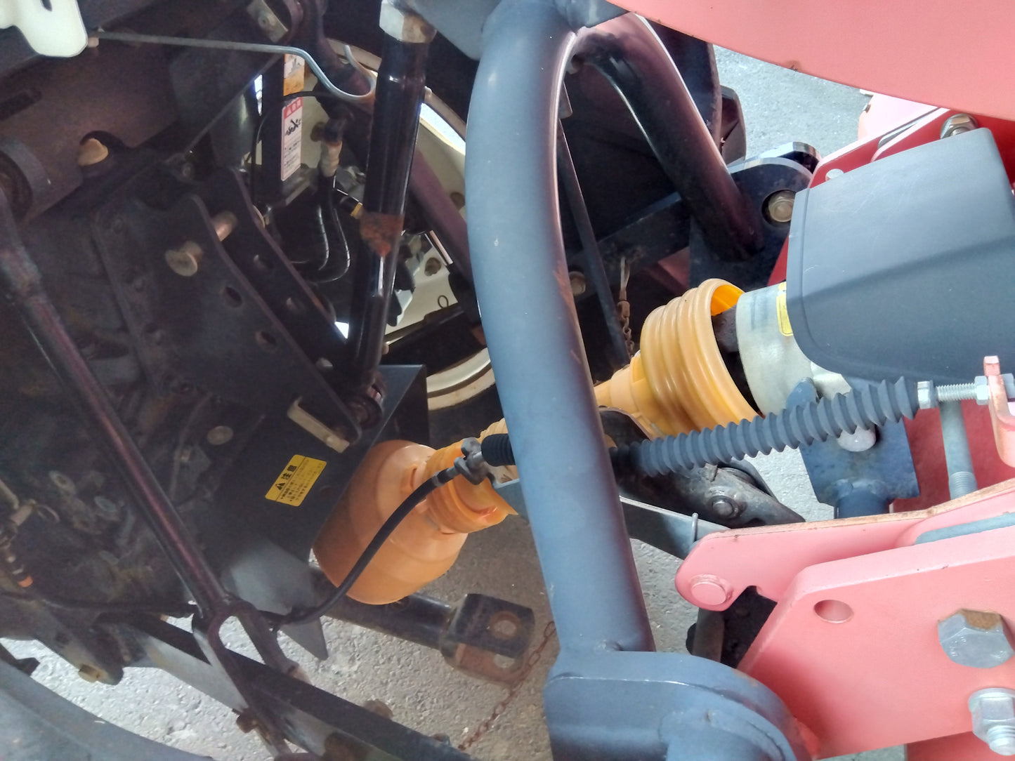 ヤンマー　中古　トラクター+ロータリー+フロントローダー EG334Y