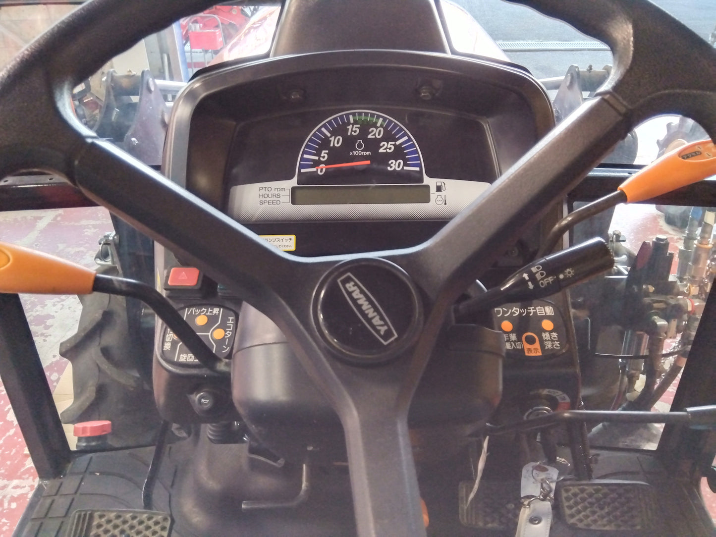 ヤンマー　中古　トラクター+ロータリー+フロントローダー EG334Y