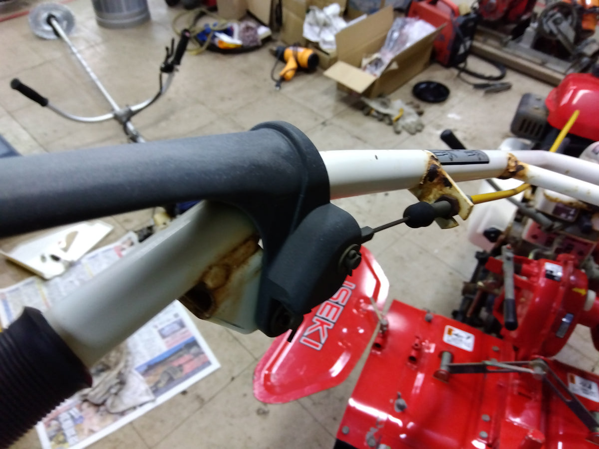 イセキ　中古　管理機　KJ33PJ