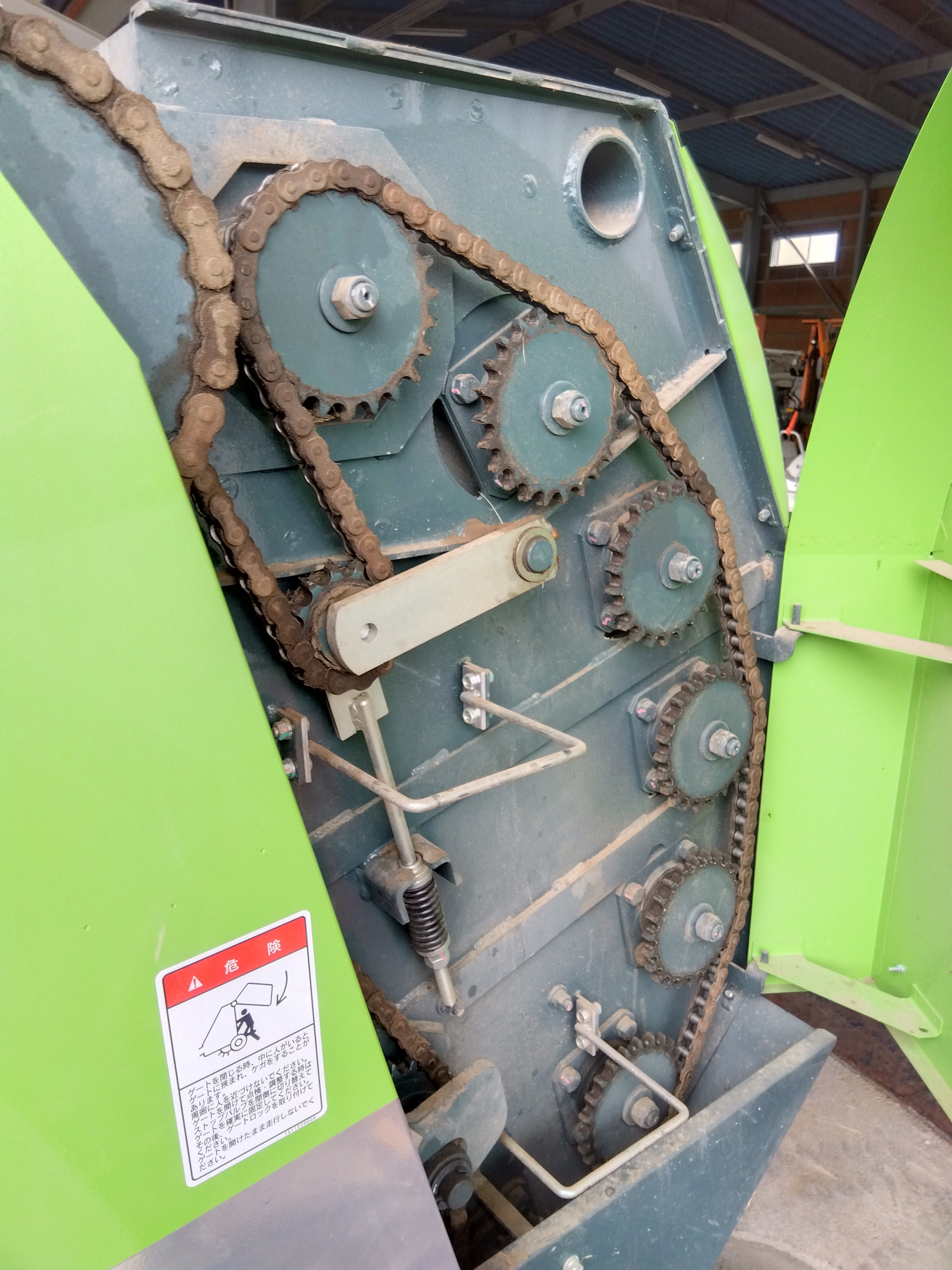 スター 中古 ロールベーラー TRB0950AT – 農キング