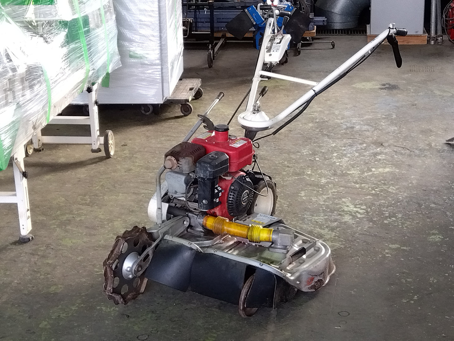 オーレック　中古　ウイングモア　WM726TL