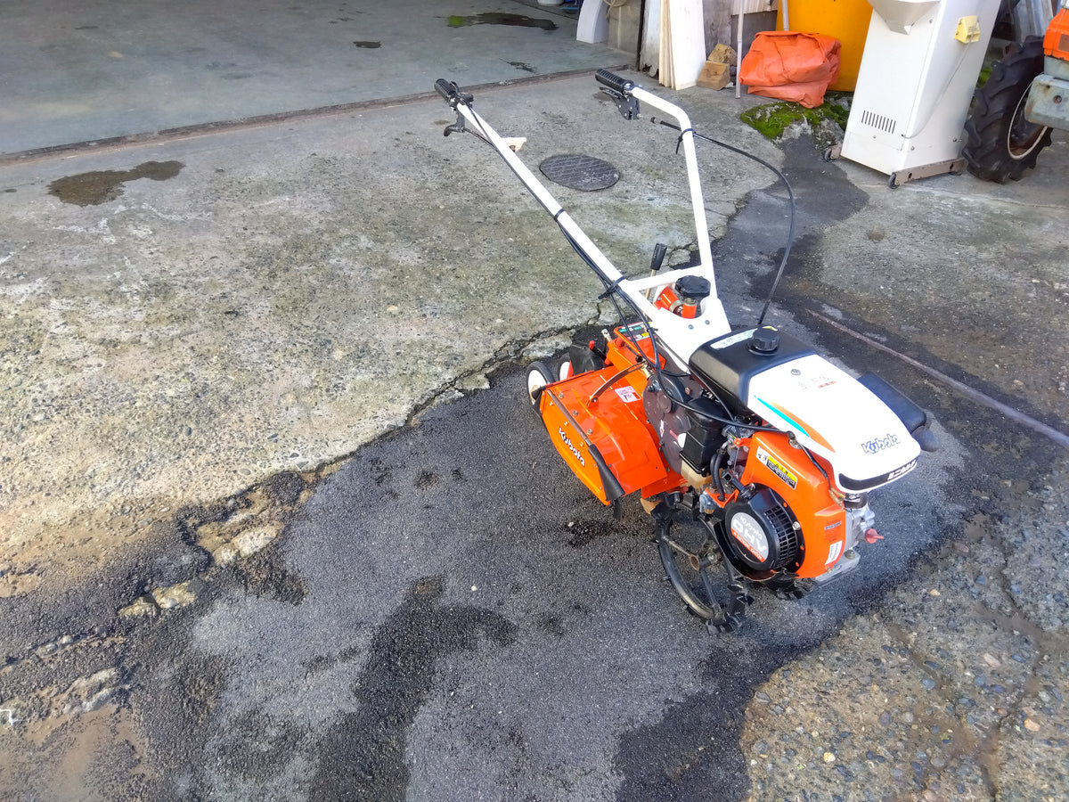 クボタ　中古　管理機　CT35R
