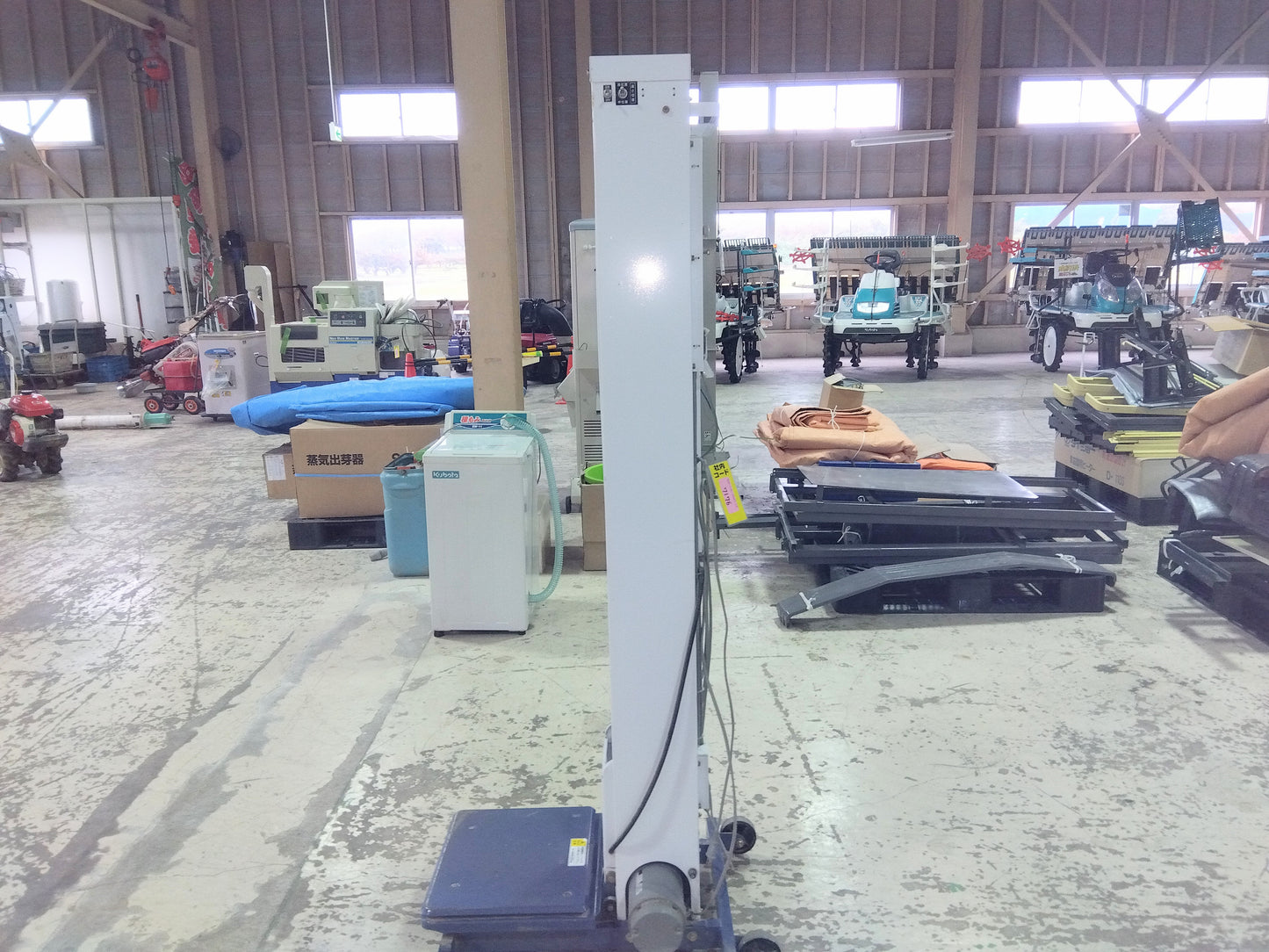 タイガーカワシマ中古米袋昇降機