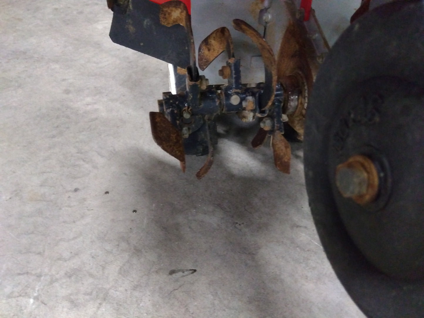 イセキ　管理機　　KCR63-SDU