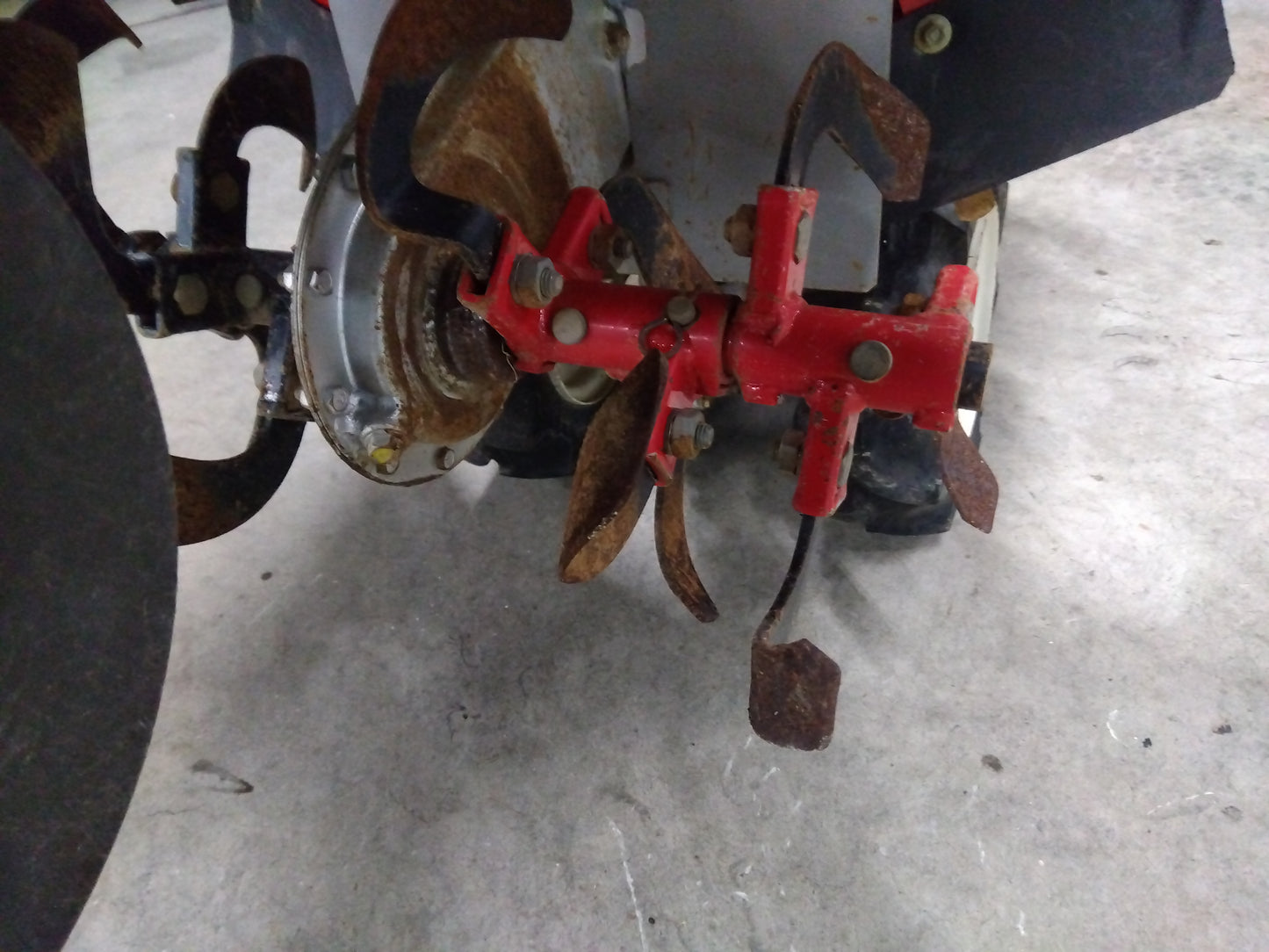 イセキ　管理機　　KCR63-SDU