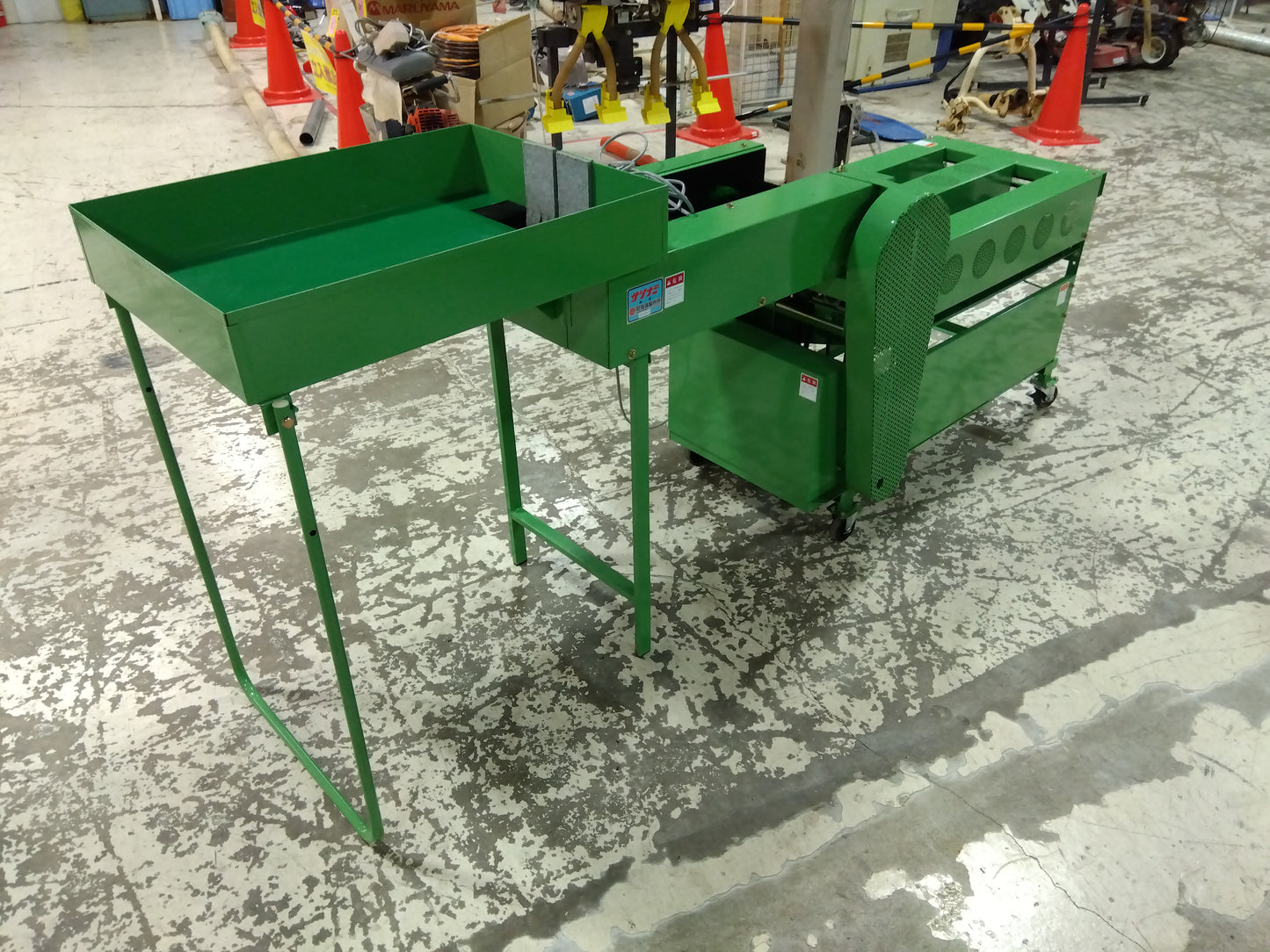 指浪　ミニトマト選果機+磨き機（供給機付き）