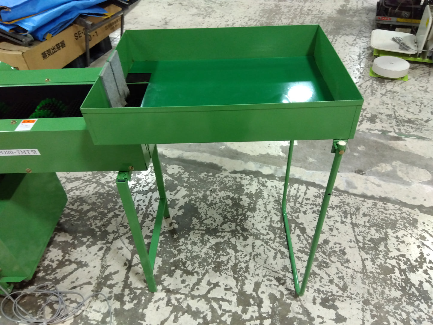 指浪　ミニトマト選果機+磨き機（供給機付き）