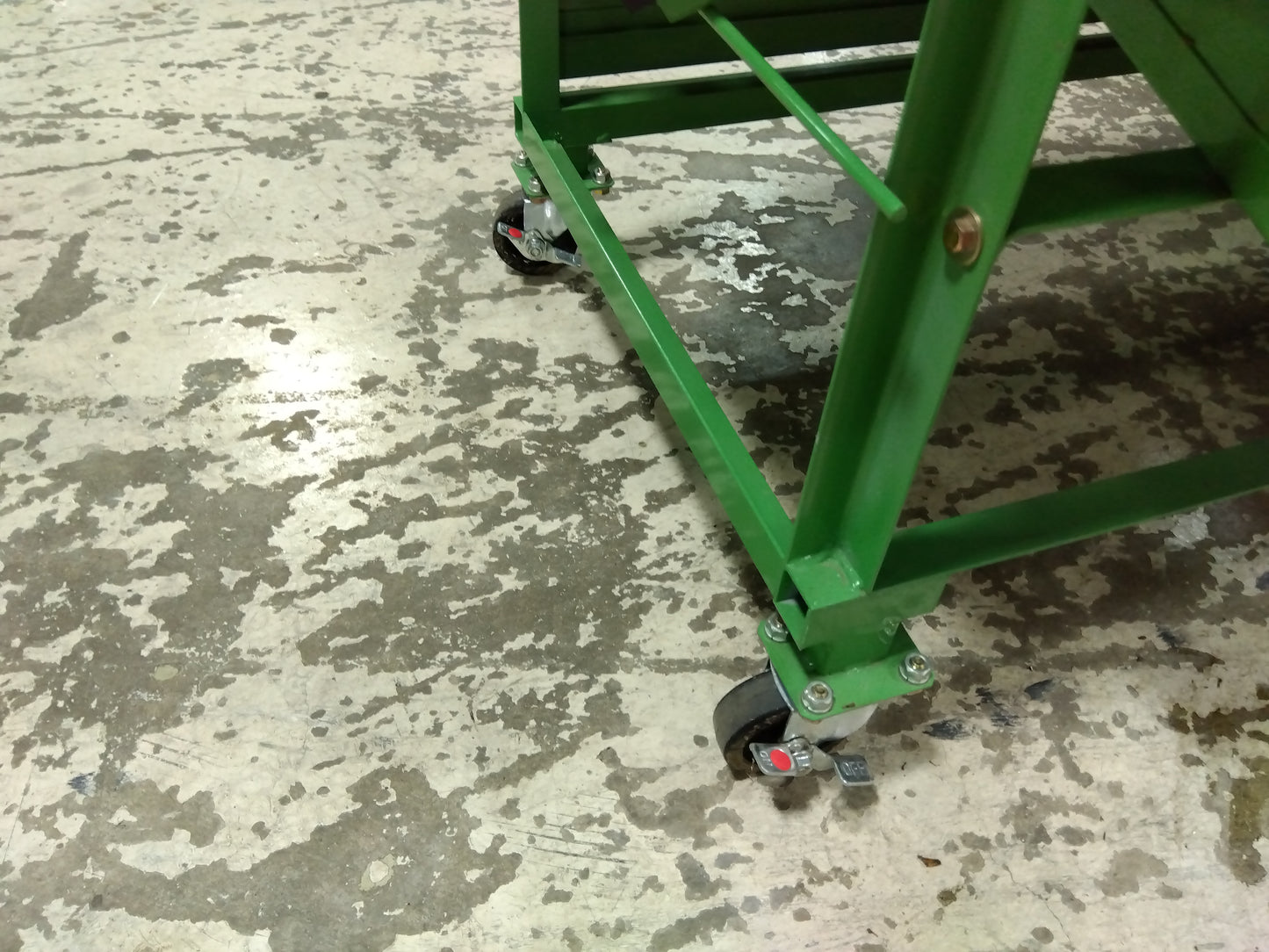 指浪　ミニトマト選果機+磨き機（供給機付き）