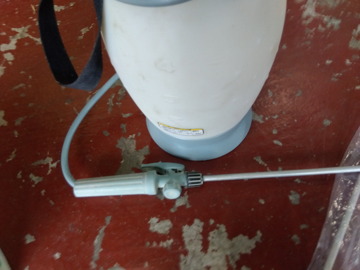 工進中古蓄圧式噴霧器HS-403BT