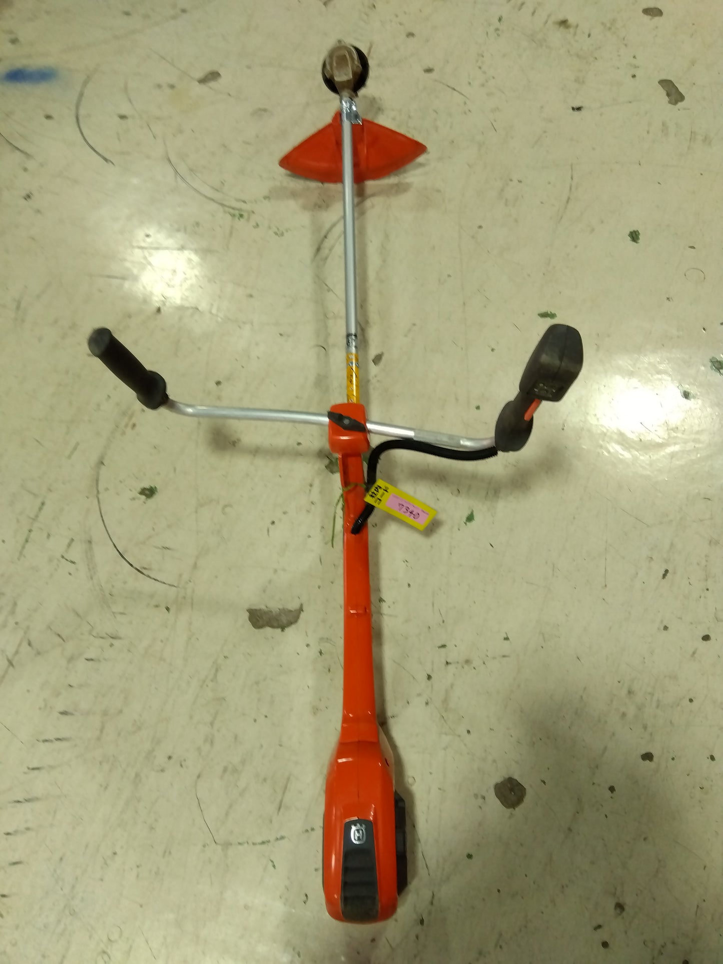 ハスクバーナ バッテリー式 刈払機／チェンソー