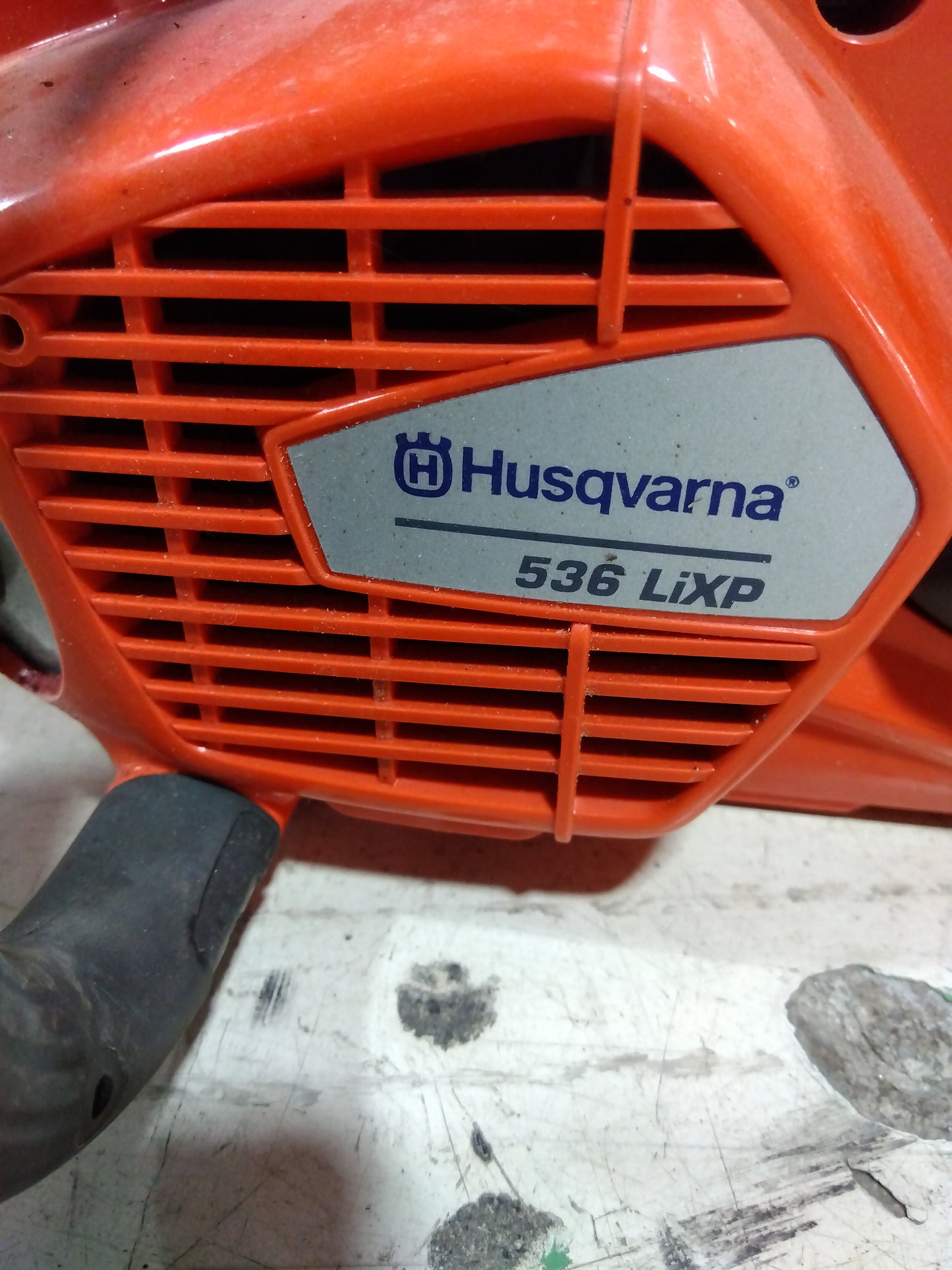 ハスクバーナ バッテリー式 刈払機／チェンソー