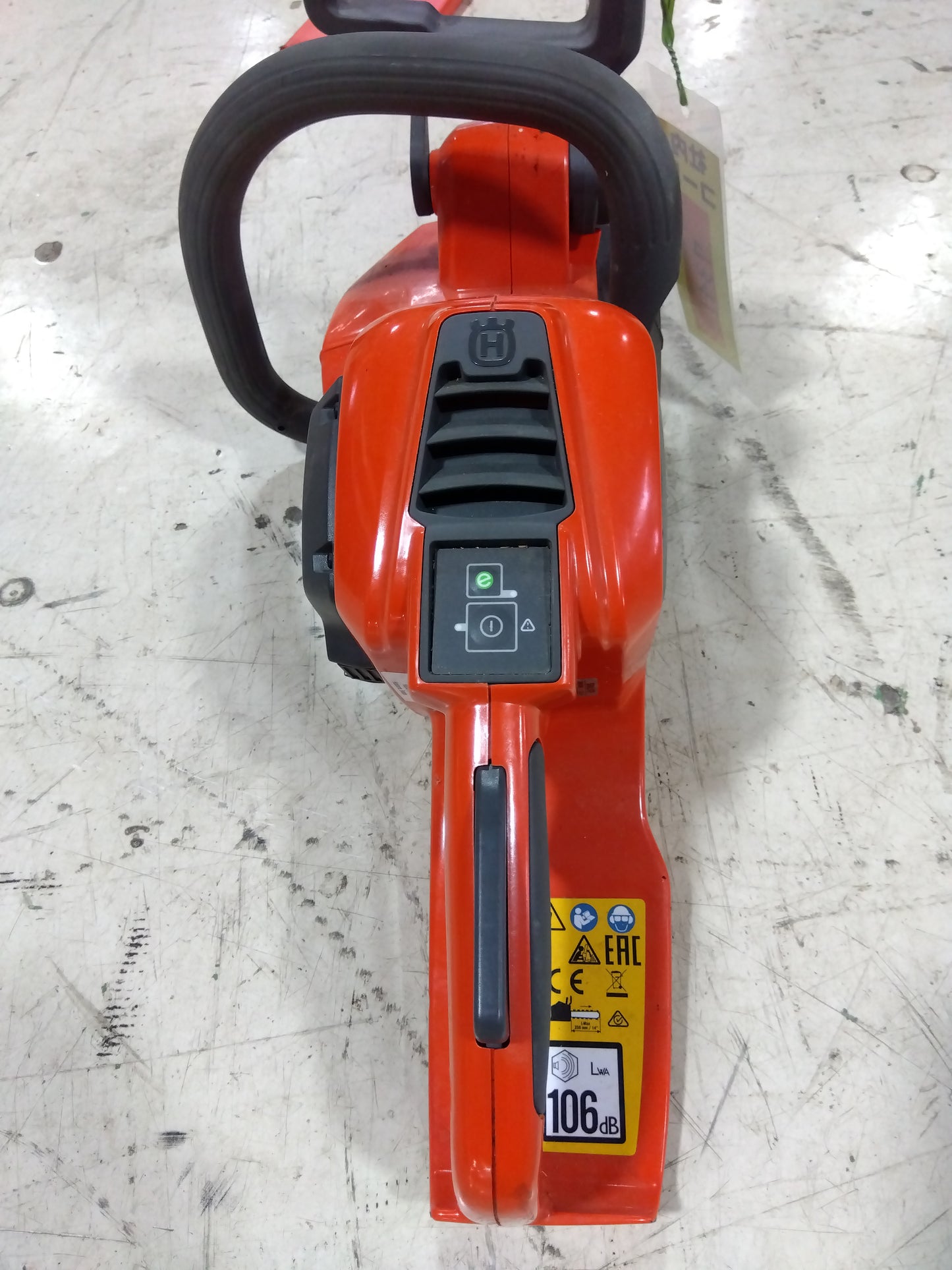 ハスクバーナ バッテリー式 刈払機／チェンソー