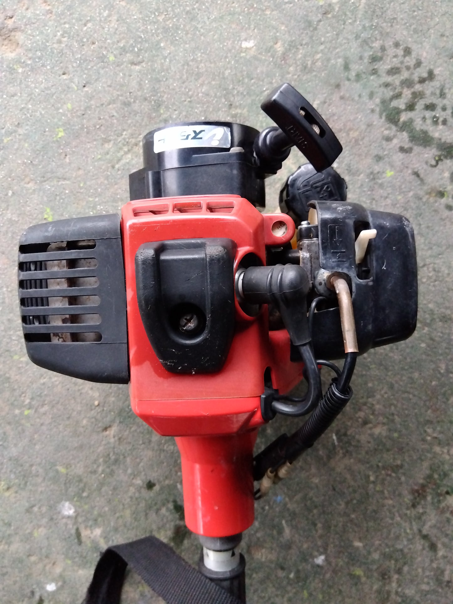 共立　中古　刈払機　SRE265