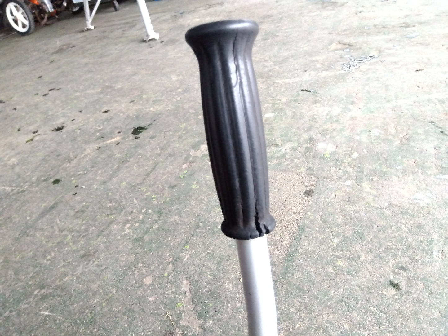 共立　中古　刈払機　SRE265