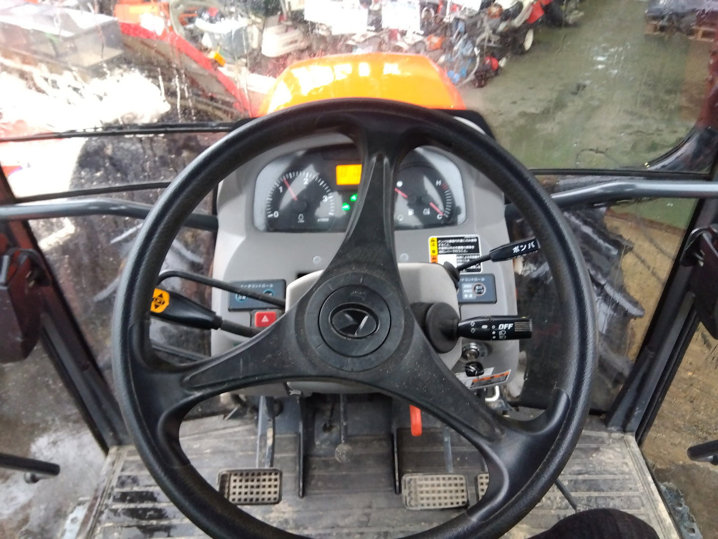 クボタ　中古　トラクター　MZ755QMAXT-PC2