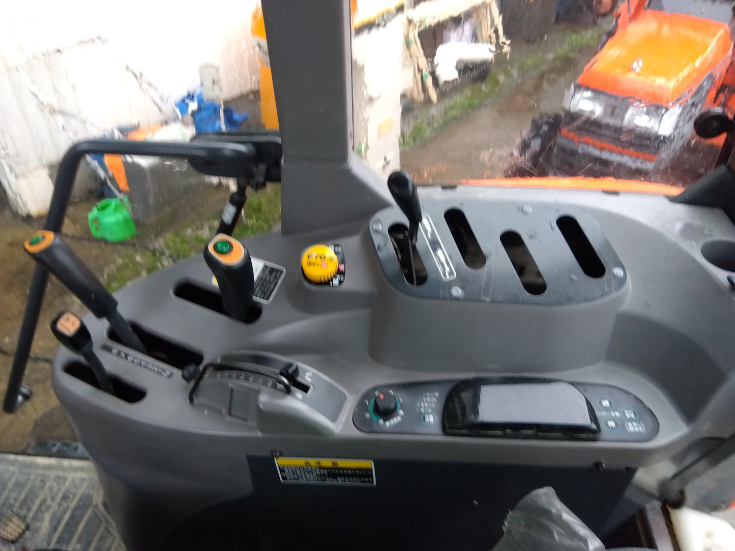 クボタ　中古　トラクター　MZ755QMAXT-PC2