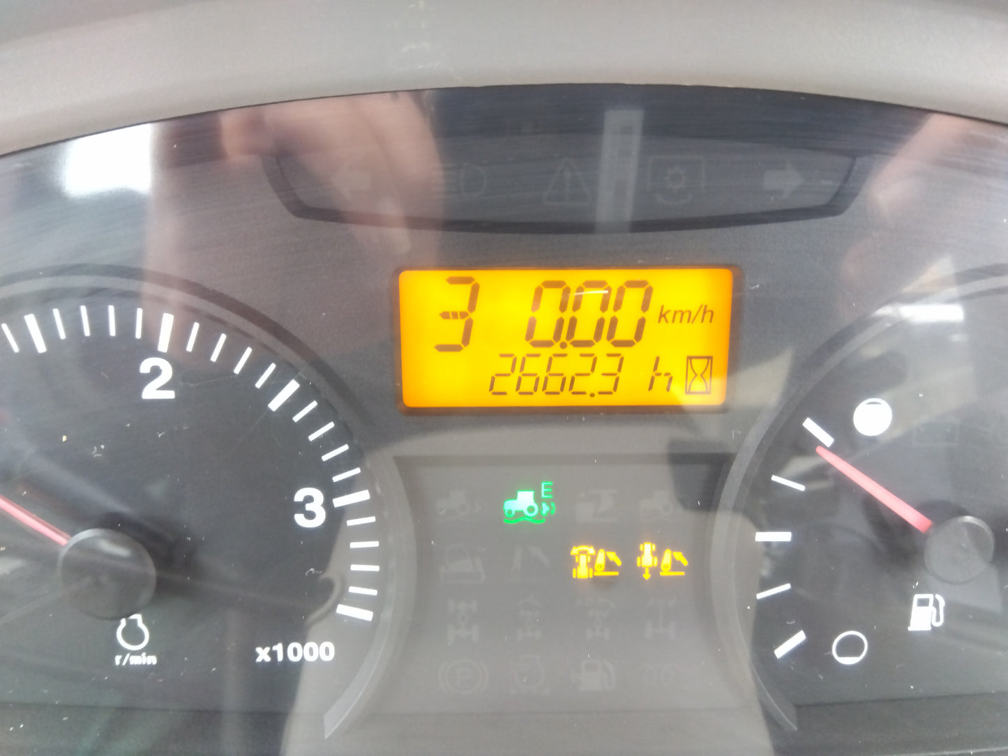 クボタ　中古　トラクター　MZ755QMAXT-PC2