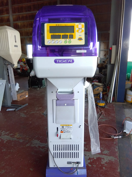 タイガー　中古　自動選別計量機　XR-18A