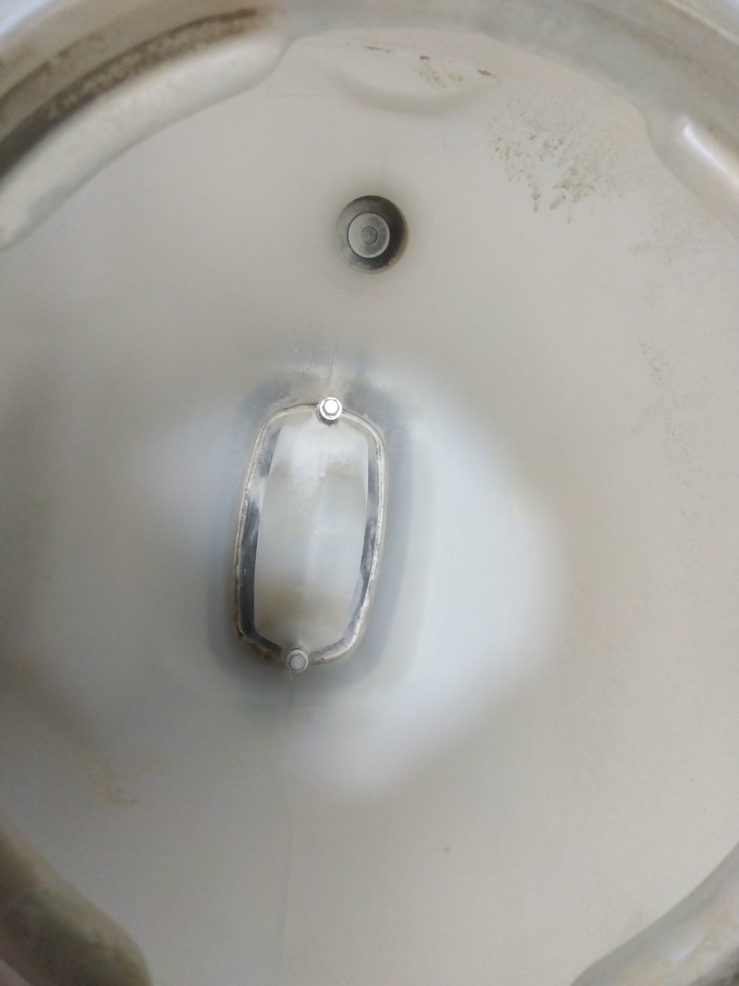 丸山製作所　中古背負動力散布機　元気印GKD600