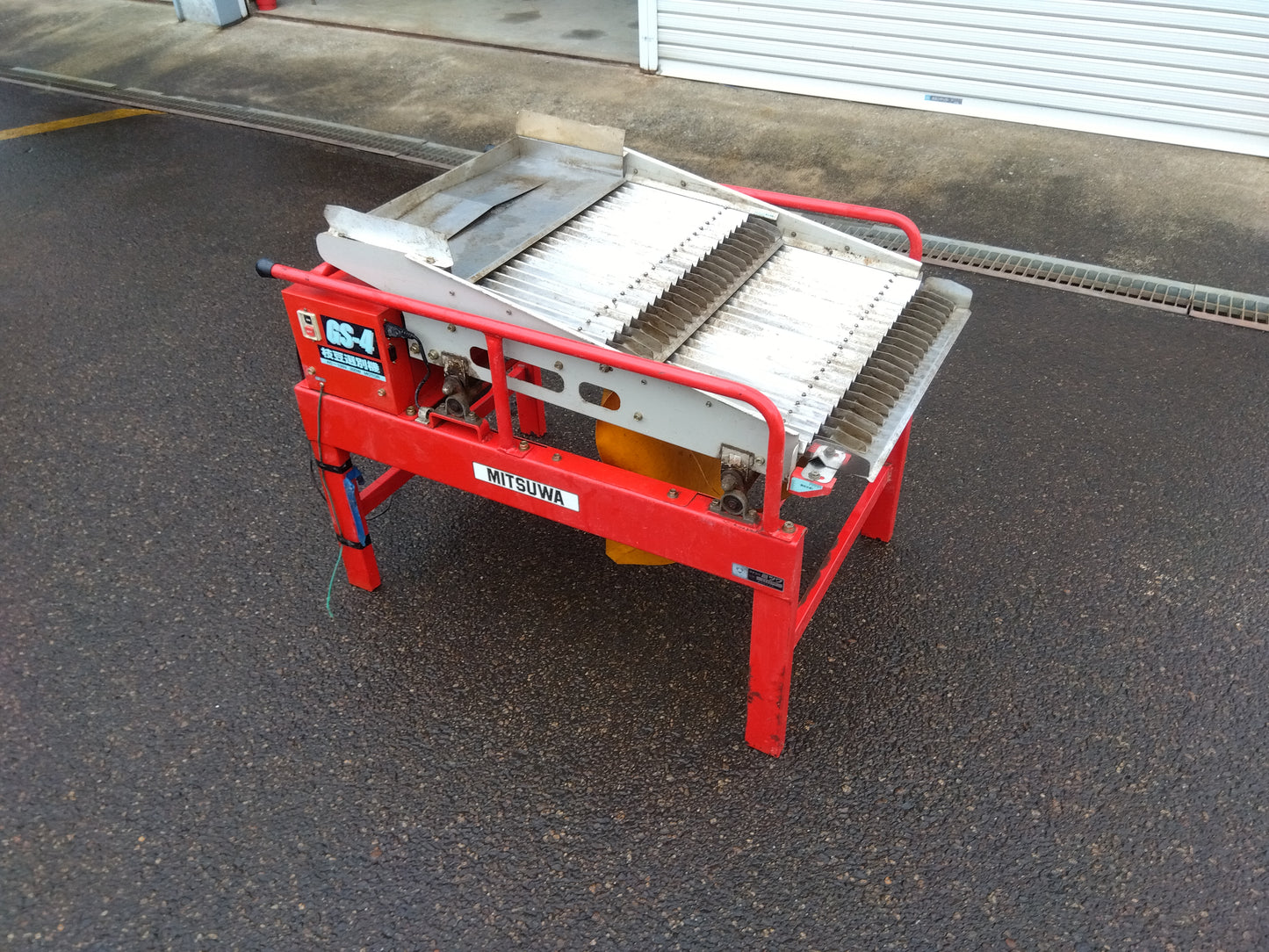 ミツワ　中古枝豆選別機セットGS-4（選別機、選別コンベア、リフトコンベア）