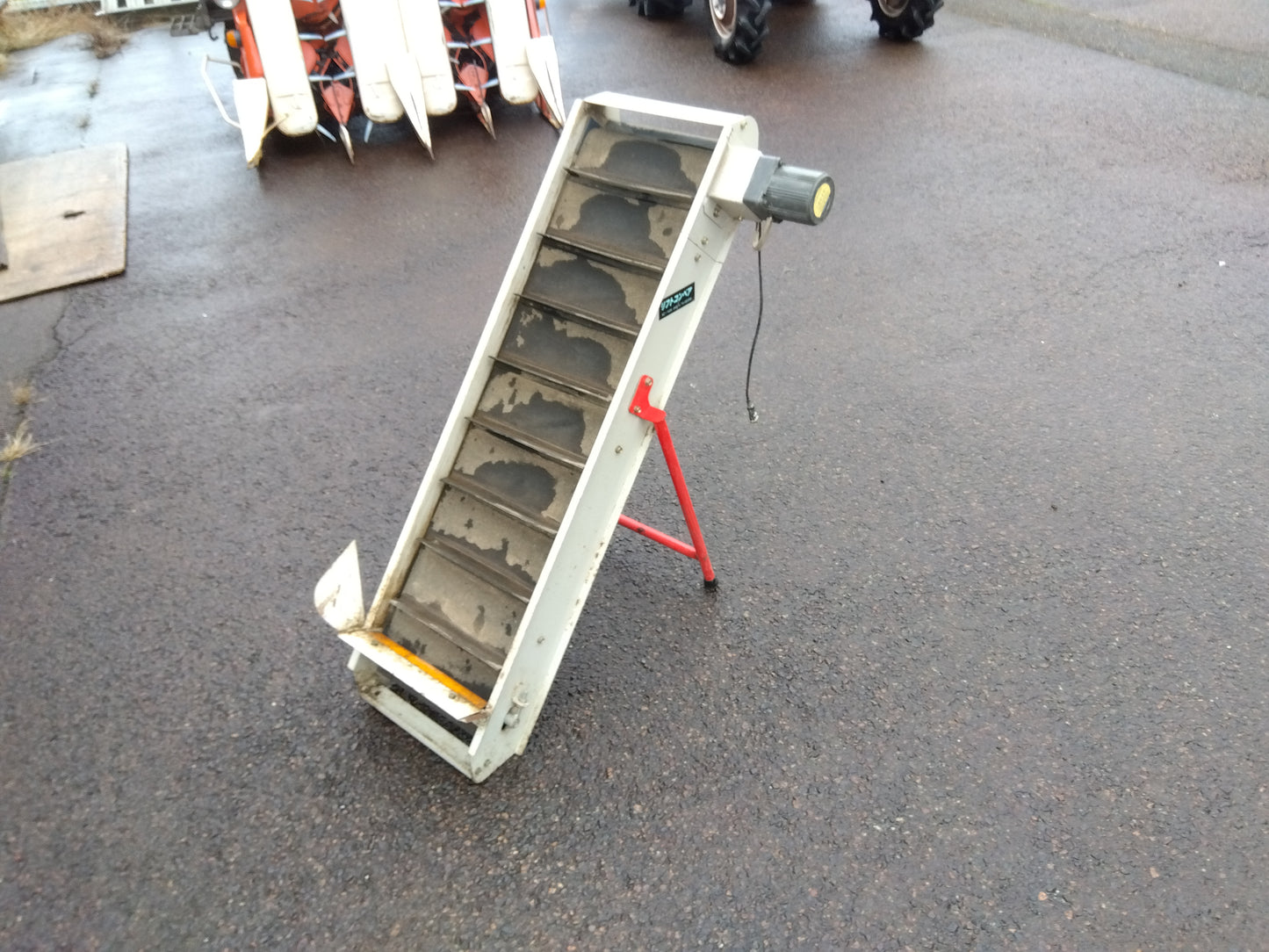 ミツワ　中古枝豆選別機セットGS-4（選別機、選別コンベア、リフトコンベア）