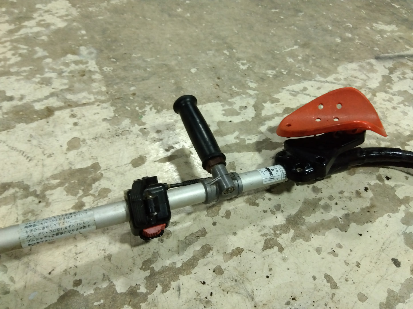 共立　　　中古背負刈払い機　RME2600B