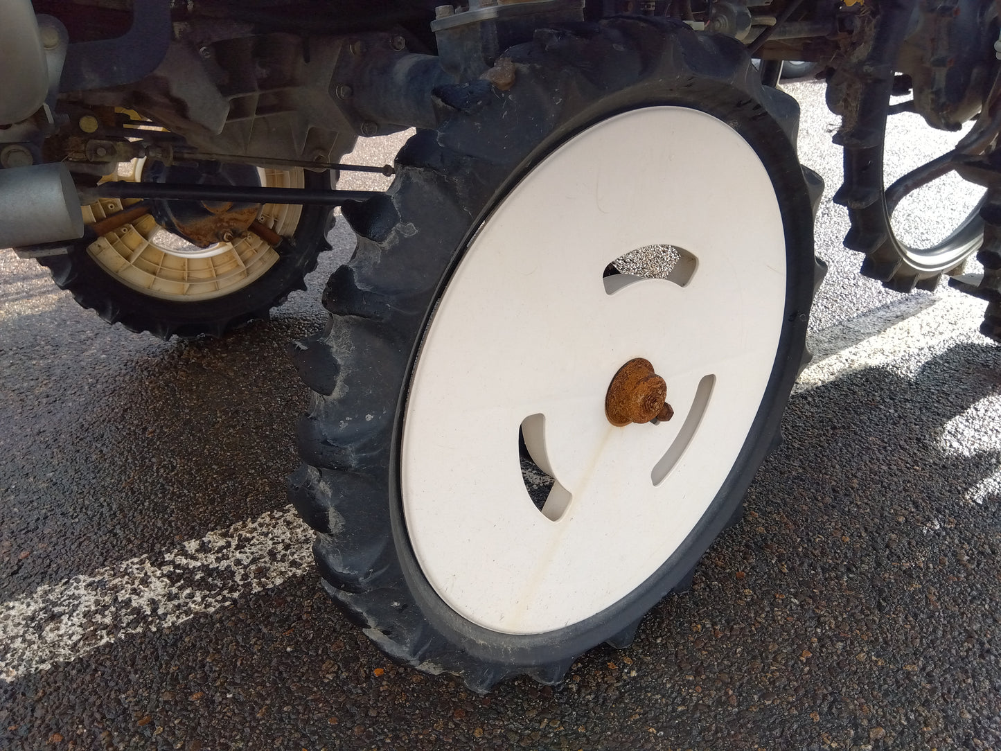 イセキ 中古８条田植機 PZ80D 【ジャンク品】