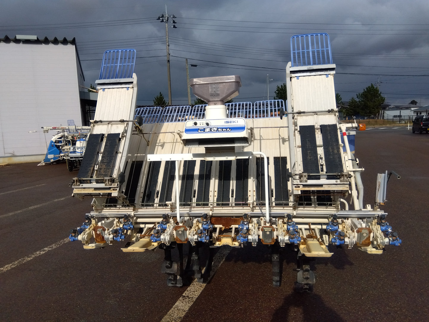 イセキ 中古８条田植機 PZ80D 【ジャンク品】