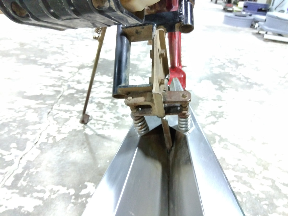 丸山　　　中古乗用溝切機　MKF-A455VE