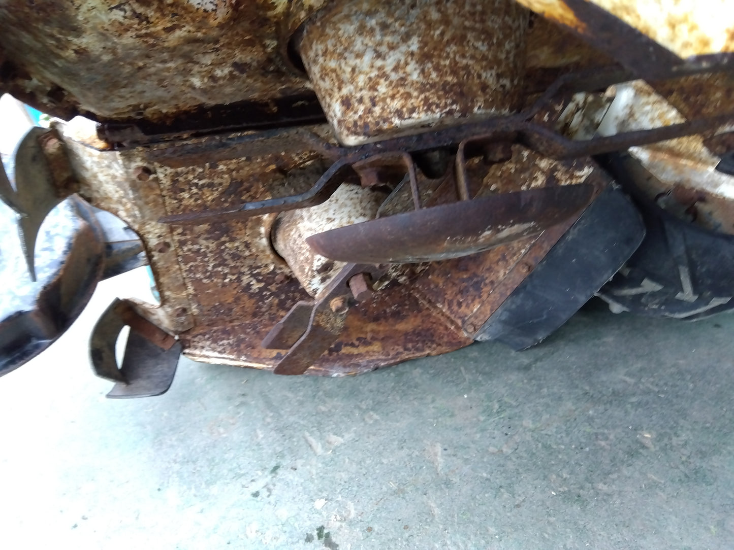 クボタ　中古　ロータリーモア　GC602（ジャンク品）