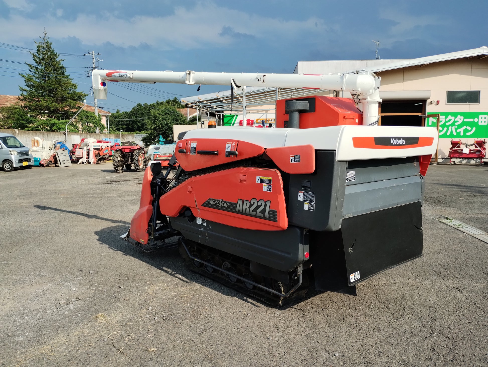 クボタ 中古 コンバイン 2条 21馬力 AR221 – 農キング