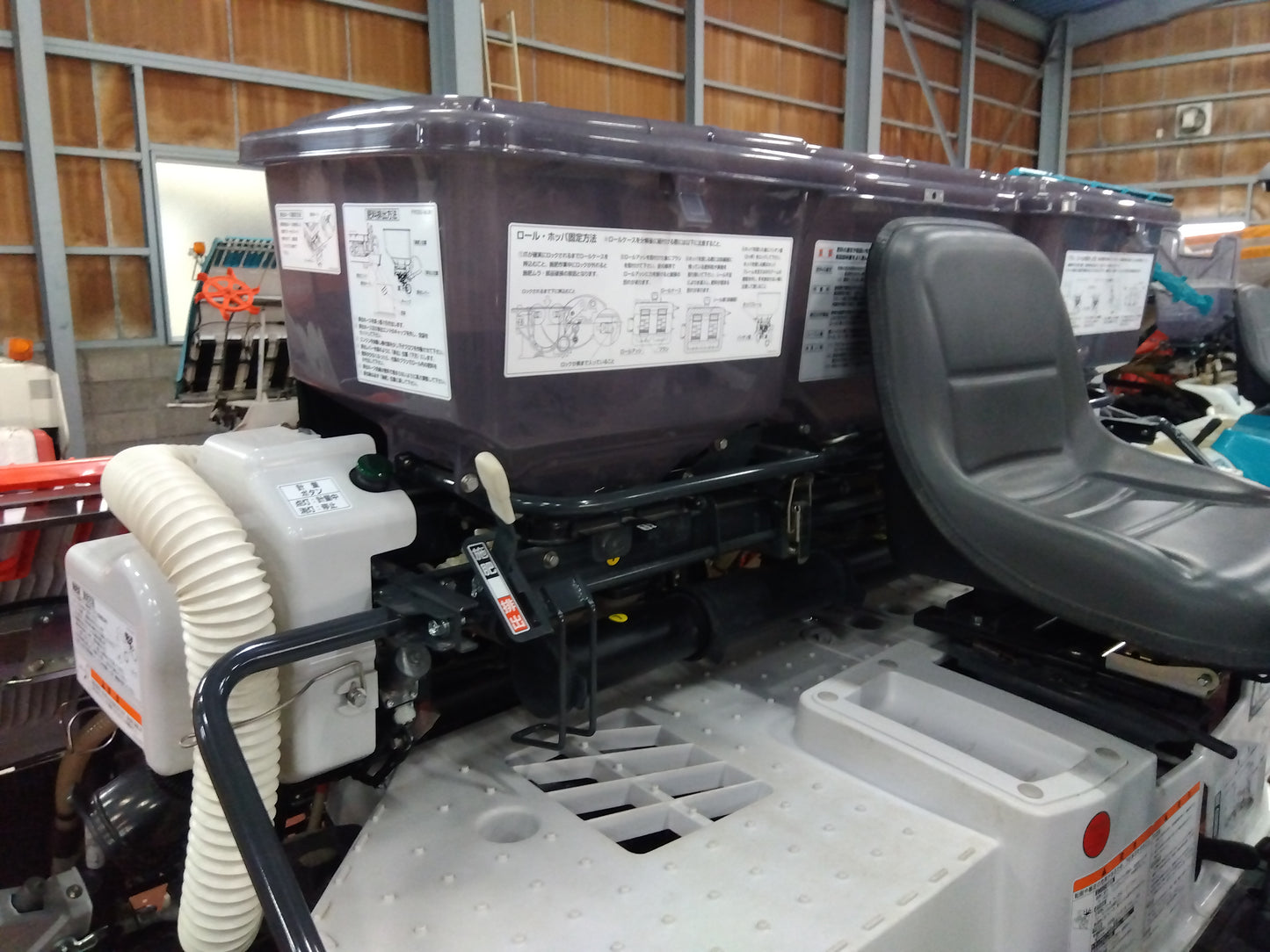 クボタ　中古　田植機　NW6SFGS