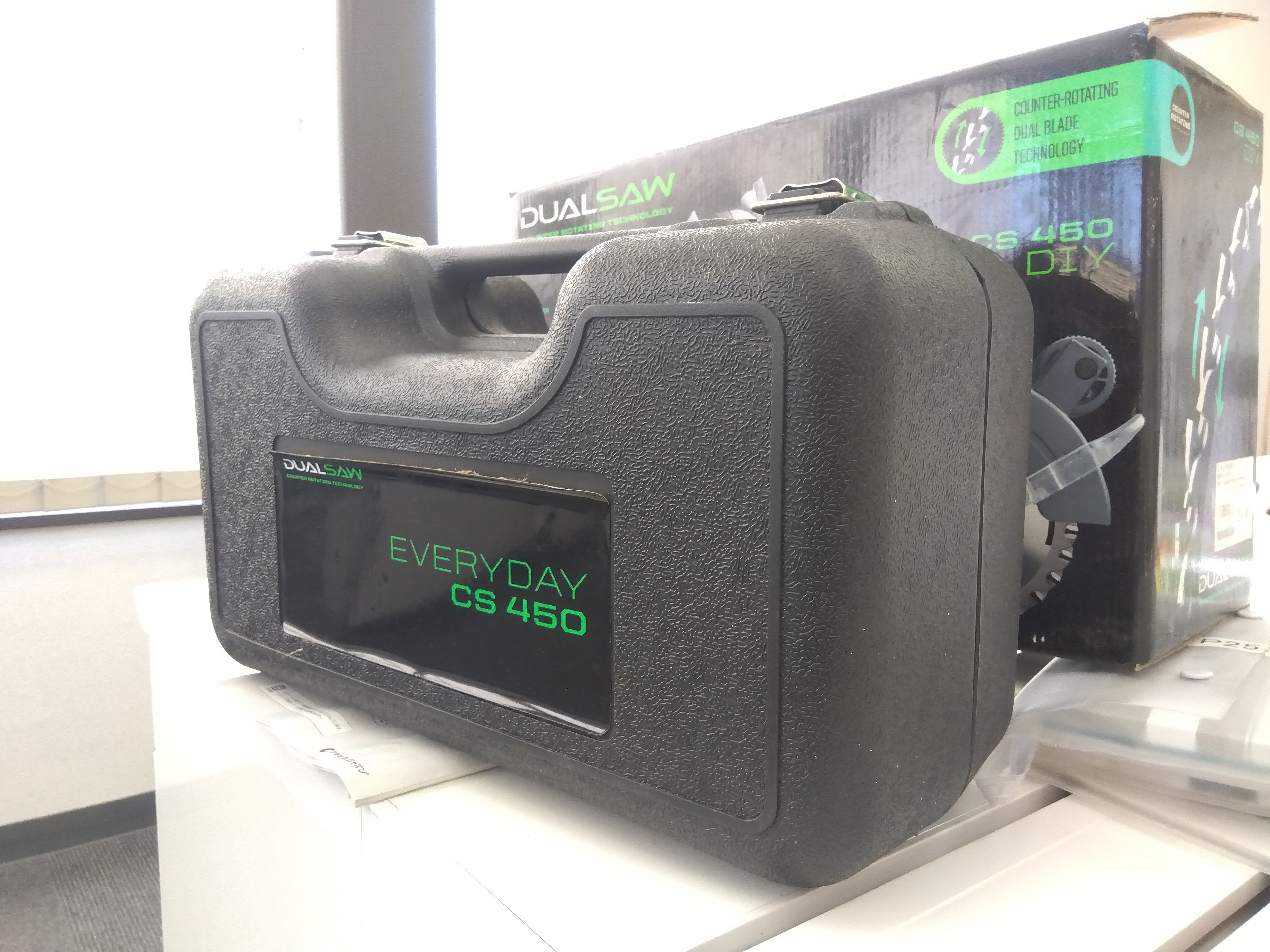 未使用品　替刃付き　オークローンマーケティング　デュアルソー　電動ノコギリ　ダブルカッター　CS-450 オークローン 中古 デュアルソーダブルカッター CS-450-1 – 農キング